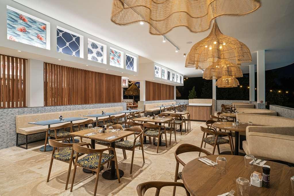 The Rif At Mangrove Beach Corendon All-Inclusive Curio Willemstad Restaurant photo