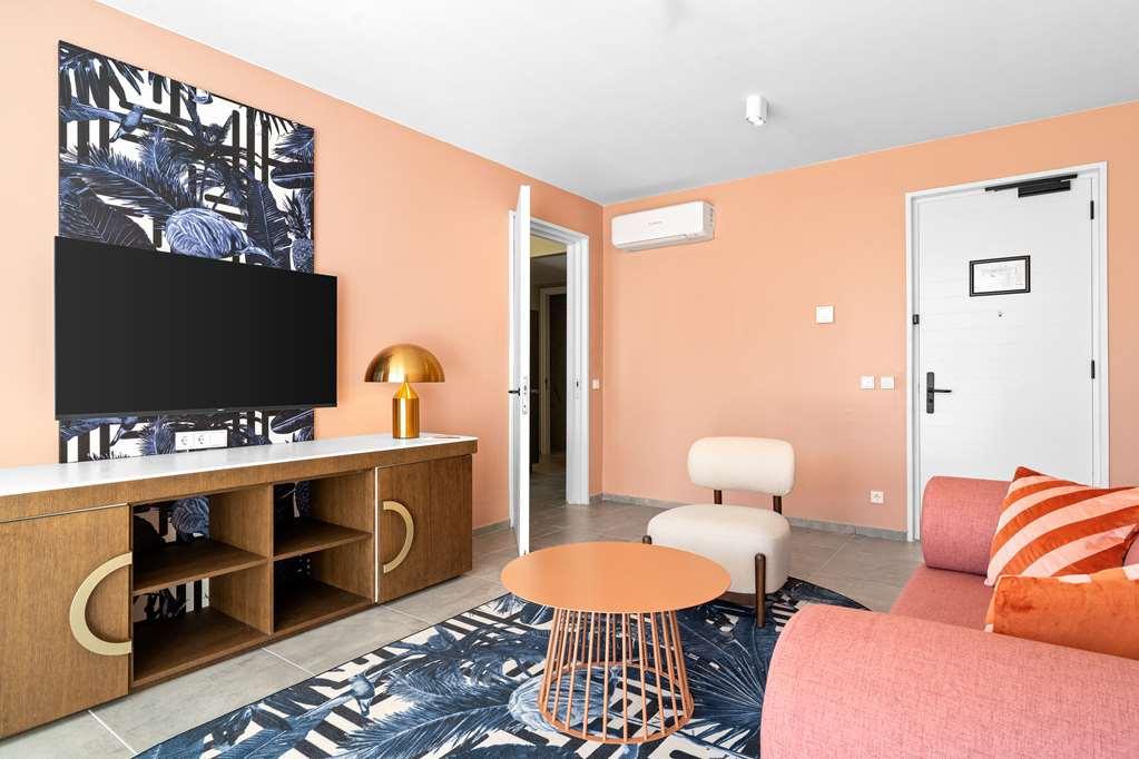 The Rif At Mangrove Beach Corendon All-Inclusive Curio Willemstad Room photo